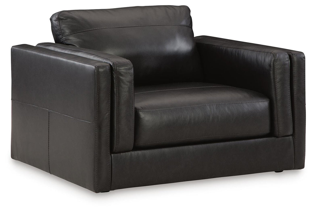Onyx, complete chair angled view
