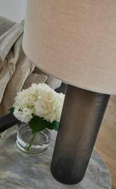 28-Inch Smoky Brown Glass Table Lamp with Drum Shade, lamp detail - 3