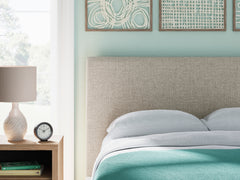 Soft Gray / Light Oak Look / Bed / Full, design detail; view 42; shown pieces are reference views; only the selected configuration is included - 42