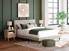 Soft Gray / Light Oak Look / Bed / Queen, product view; view 55; shown pieces are reference views; only the selected configuration is included - 55