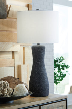 Black table lamp, product view 2 - 2
