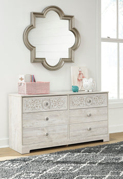 Whitewash / 52.72 in wide, dresser in room setting; accessories excluded - 5