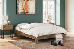 Honey / Queen, room view; mattress, bedding and accessories not included - 10