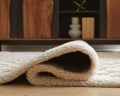 Taupe/Ivory 63" x 84", rolled rug backing detail - 8