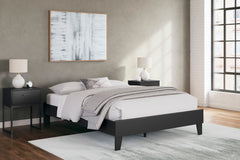 Black / Queen, room view; mattress, bedding and accessories not included - 34
