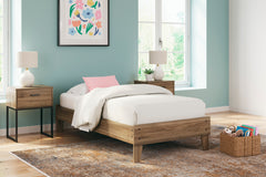 Honey / Twin, room view; mattress, bedding and accessories not included - 15