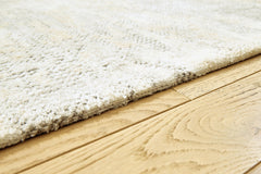 Gray/White/Cream 60" x 81.5", pile and edge detail - 11