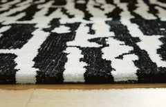 Black/Ivory 91.63" x 118.25", pile and edge detail - 7