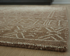 Brown/Ivory 93.38" x 118", pile and edge detail - 3