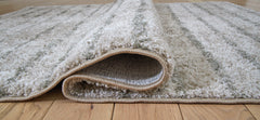Cream/Green 58.25" x 82.5", rolled rug backing detail - 4