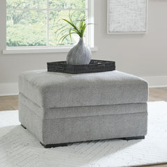 Cement, complete ottoman in room; accessories excluded - 2
