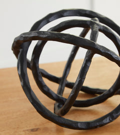 Black two-piece sculpture set, product view 5 - 5