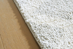 Gray/Ivory 63" x 84", pile and edge detail - 7