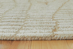 Beige/Tan 61" x 84", pile and edge detail - 7