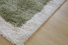 Green/Gray/Ivory 8' x 10', pile and edge detail - 3
