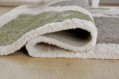 Green/Gray/Ivory 5' x 7', rolled rug backing detail - 8