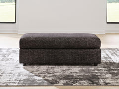 Onyx, ottoman in room - 2