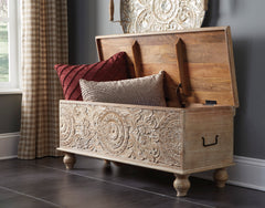 Beige storage bench, product view 2 - 2