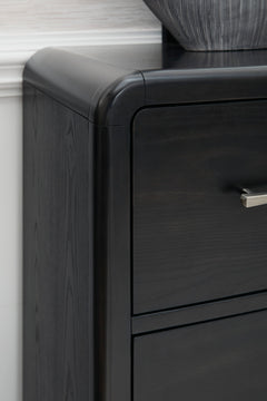 Black, waterfall edge and drawer detail - 4