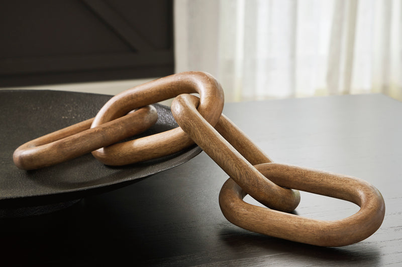 Mardelby Interlocking Wood Chain Sculpture