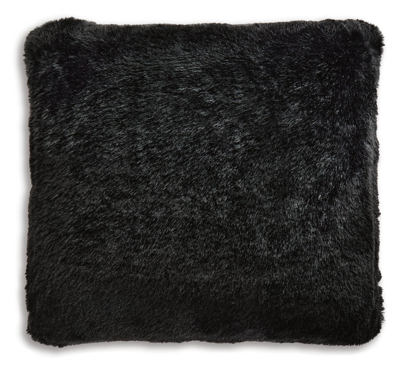 Black / Throw Pillow, complete pillow front