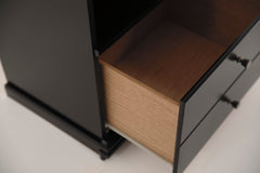 Black, deep drawer construction detail - 2