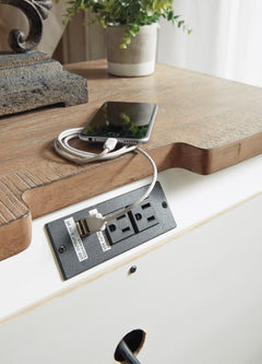Two-tone, electrical outlet and USB charging detail - 4