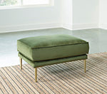 Macleary RTA Ottoman
