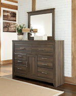 Juararo Dresser